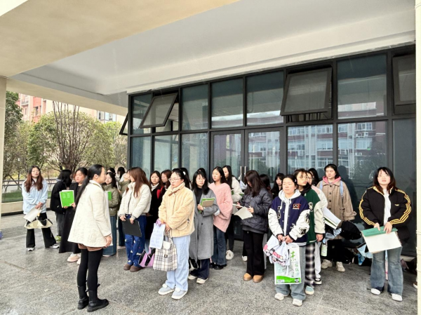 【二级学院动态】健康产业学院健康管理教研室“行走的课堂”——实践教学促进学生技能成长